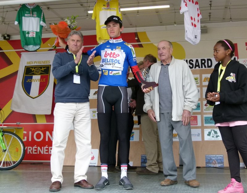 Winning the youth jersey at the 2014 Ronde de l'Isard (Flickr Ronde de l'Isard)