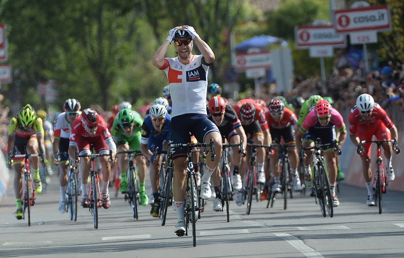German rider Roger Kluge of IAM Cycling team wins the seventeenth stage of the Giro d'Italia 2016, from Molveno to Cassano D'adda 196 km, Italy, 25 May 2016. ANSA/LUCA ZENNARO