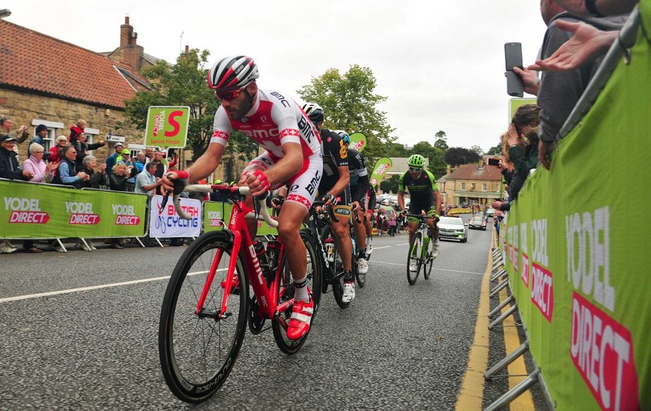 BMC's Danilo Wyss leads the breakaway (Sweetspot)